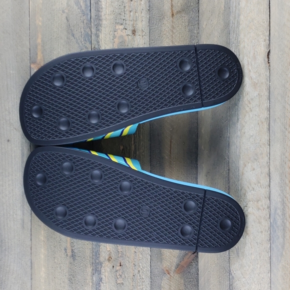 adidas Adilette Premium Slides Sandals Made Italy - Picture 6 of 9